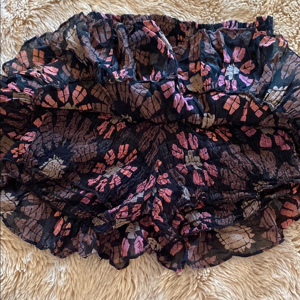 Mini Ruffle Skirt - Picture 2 of 4